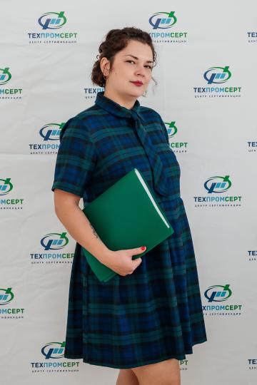 Анна Кузина